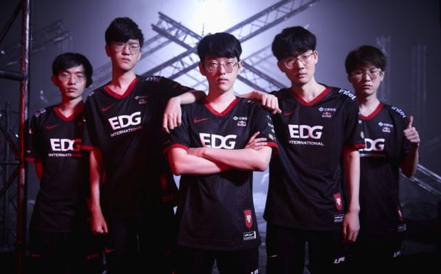 在这场比赛 在这场比赛